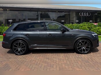 Used Audi Q7 2025 for sale - 78956356: Photo
