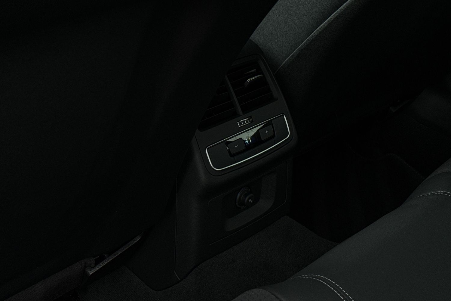 Used Audi A4 2024 for sale - 77976185: Photo 28