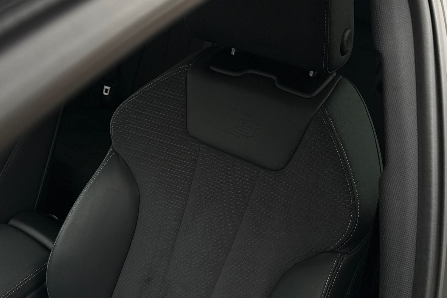 Used Audi A4 2024 for sale - 77976185: Photo 30