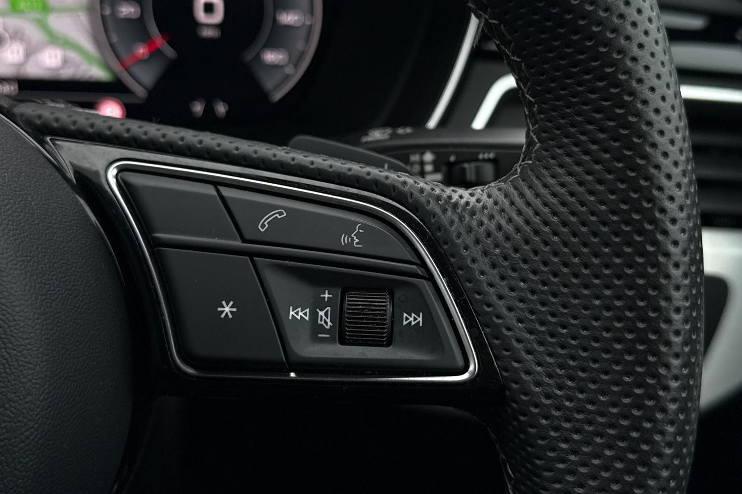 Used Audi A4 2024 for sale - 77976185: Photo 35