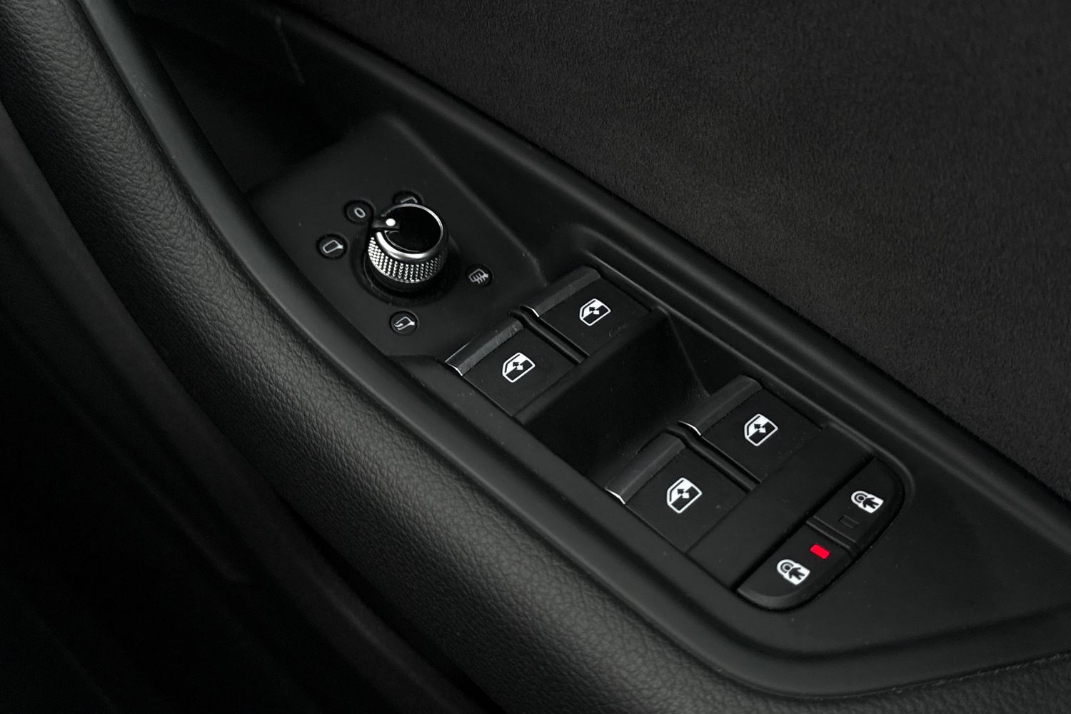 Used Audi A4 2024 for sale - 77976185: Photo 37