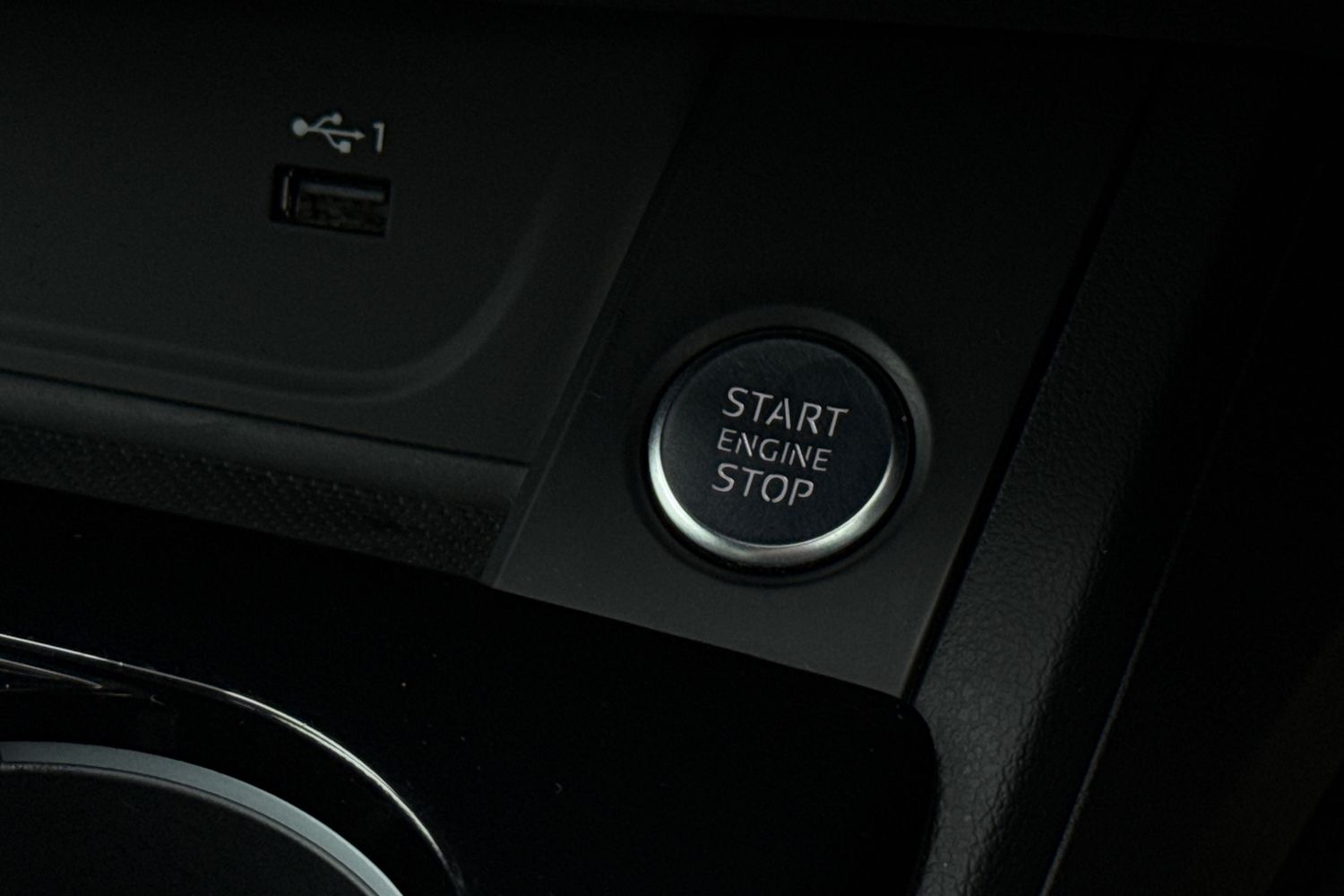 Used Audi A4 2024 for sale - 77976185: Photo 43