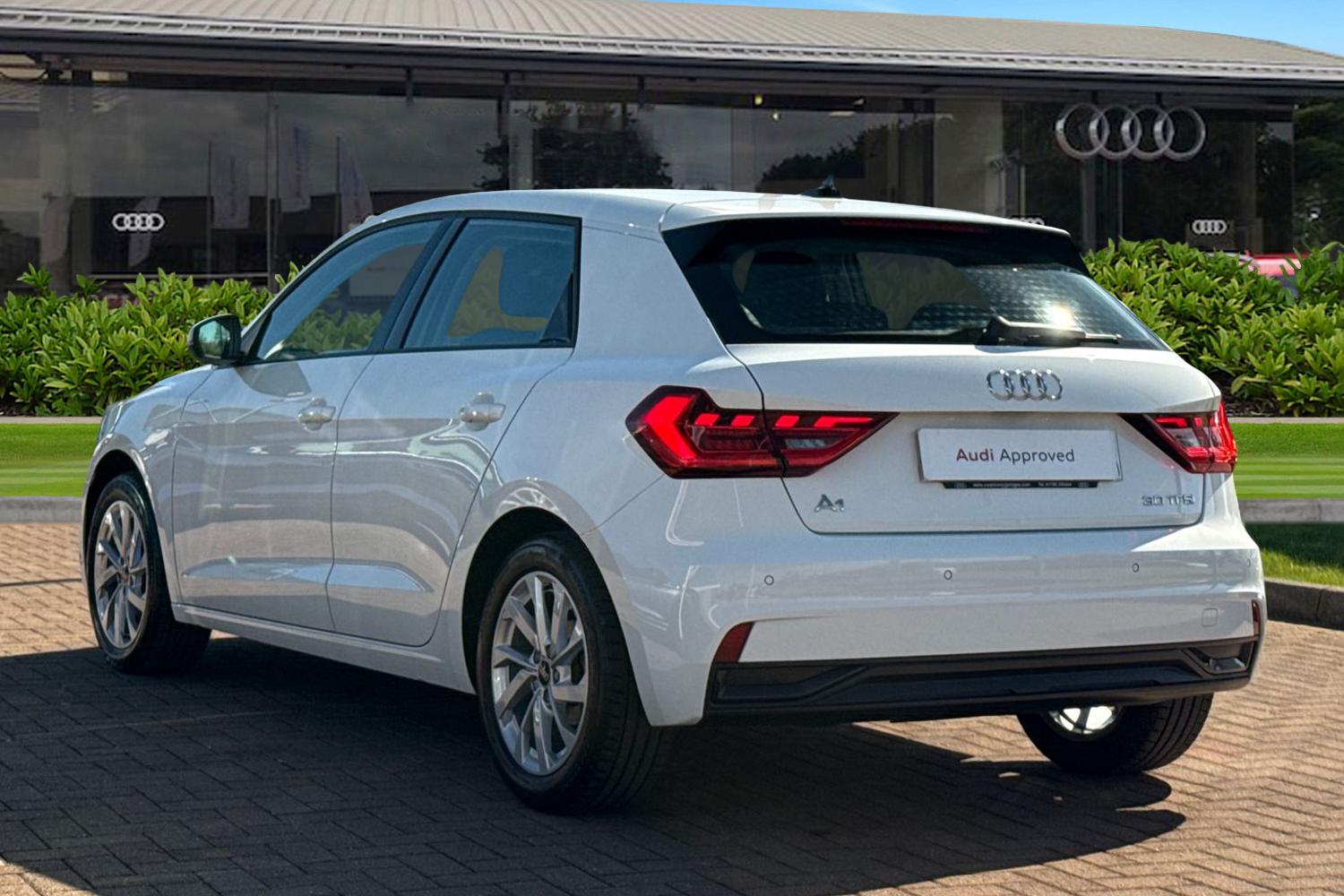 Used Audi A1 2023 for sale - 78155151: Photo 2