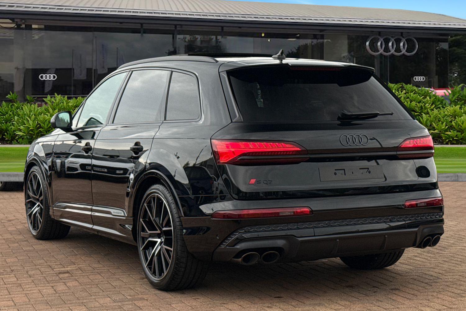 Used Audi SQ7 2025 for sale - 77011460: Photo 2