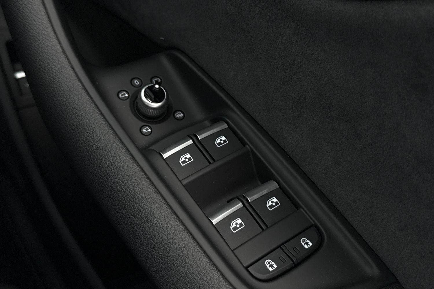 Used Audi SQ7 2025 for sale - 77011460: Photo 41