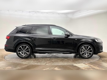 Used Audi Q7 2022 for sale - 79138254: Photo