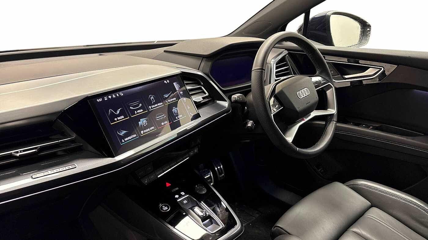 Used Audi Q4 e-tron 2024 for sale - 77520269: Photo 2