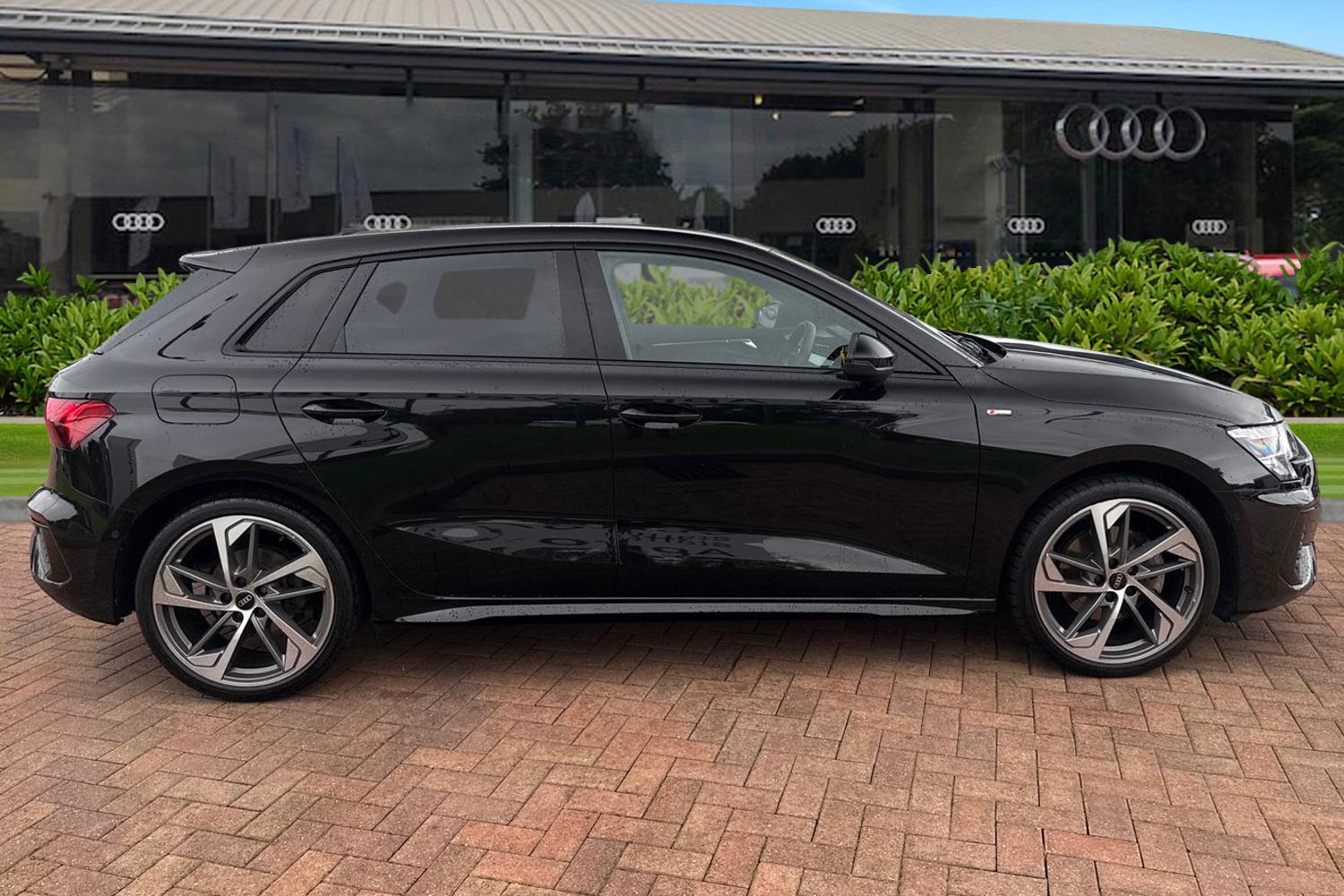 Used Audi A3 2023 for sale - 76171275: Photo 3