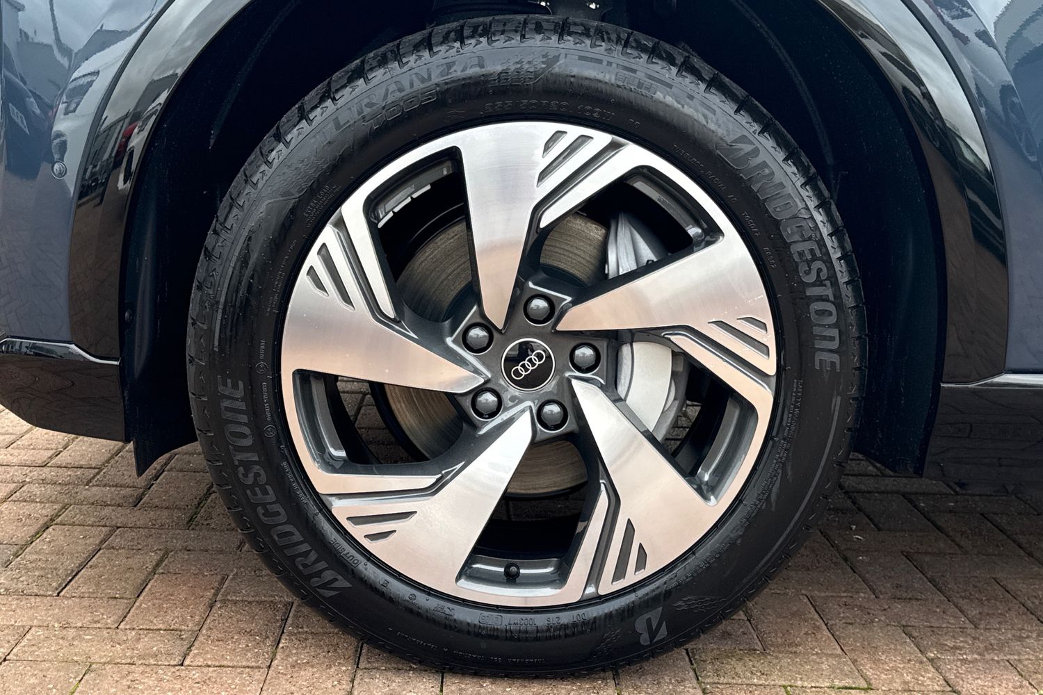 Used Audi Q6 e-tron 2025 for sale - 76654356: Photo 11