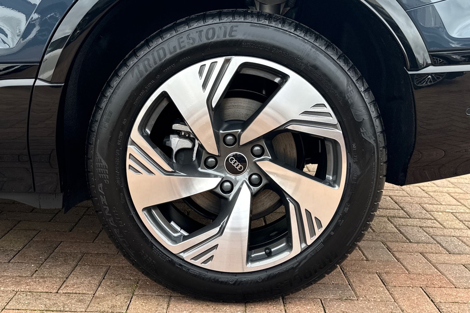 Used Audi Q6 e-tron 2025 for sale - 76654356: Photo 12