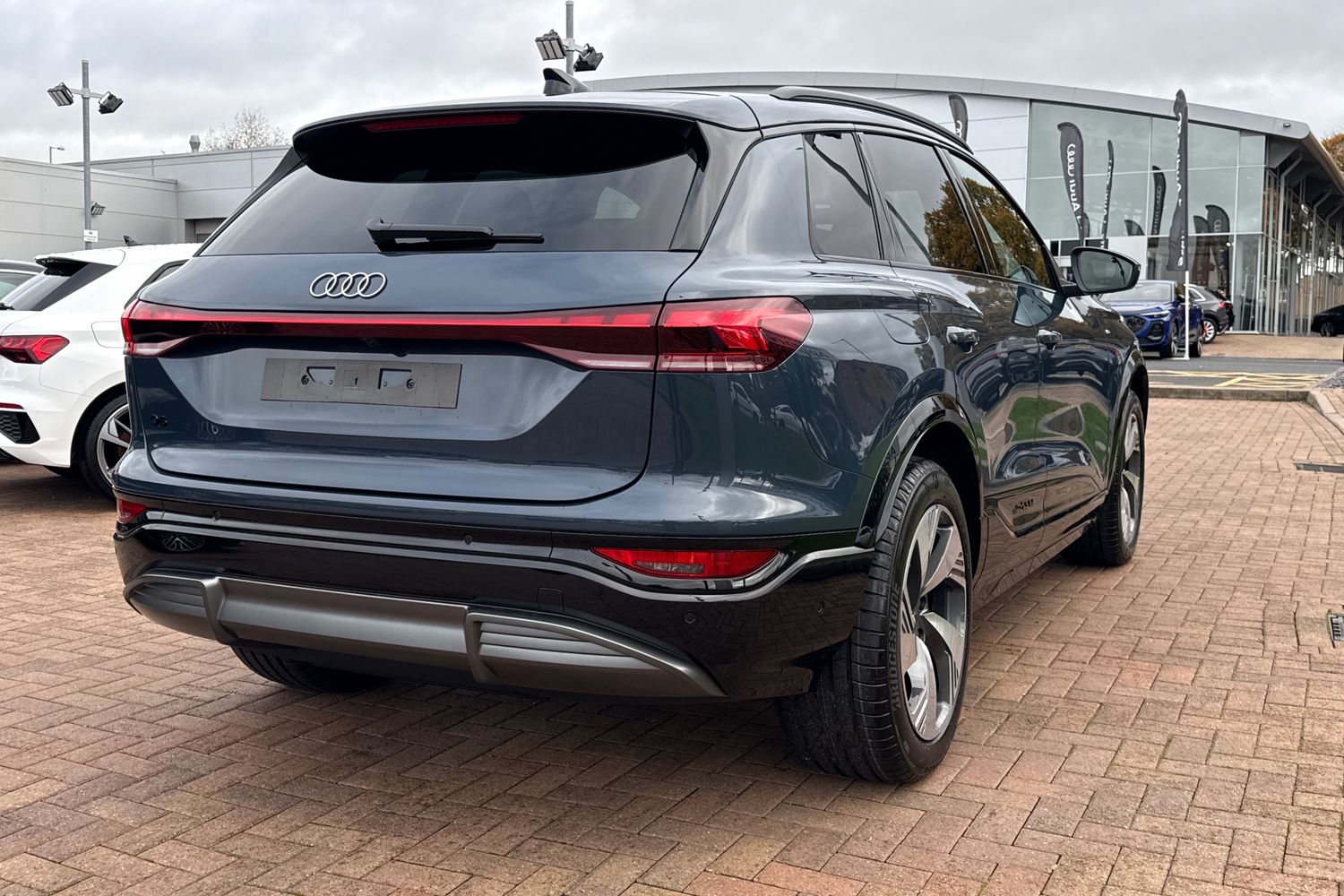 Used Audi Q6 e-tron 2025 for sale - 76654356: Photo 25