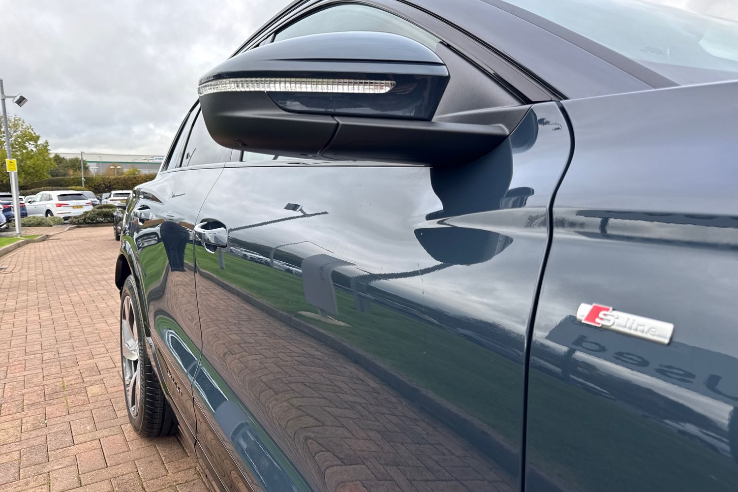 Used Audi Q6 e-tron 2025 for sale - 76654356: Photo 26