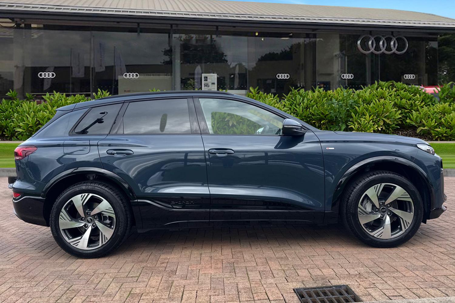 Used Audi Q6 e-tron 2025 for sale - 76654356: Photo 3