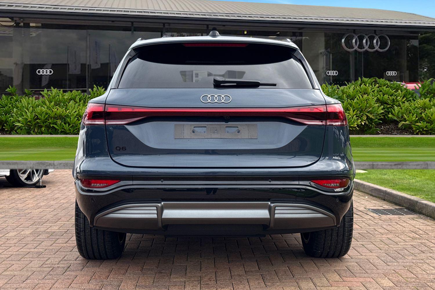 Used Audi Q6 e-tron 2025 for sale - 76654356: Photo 4