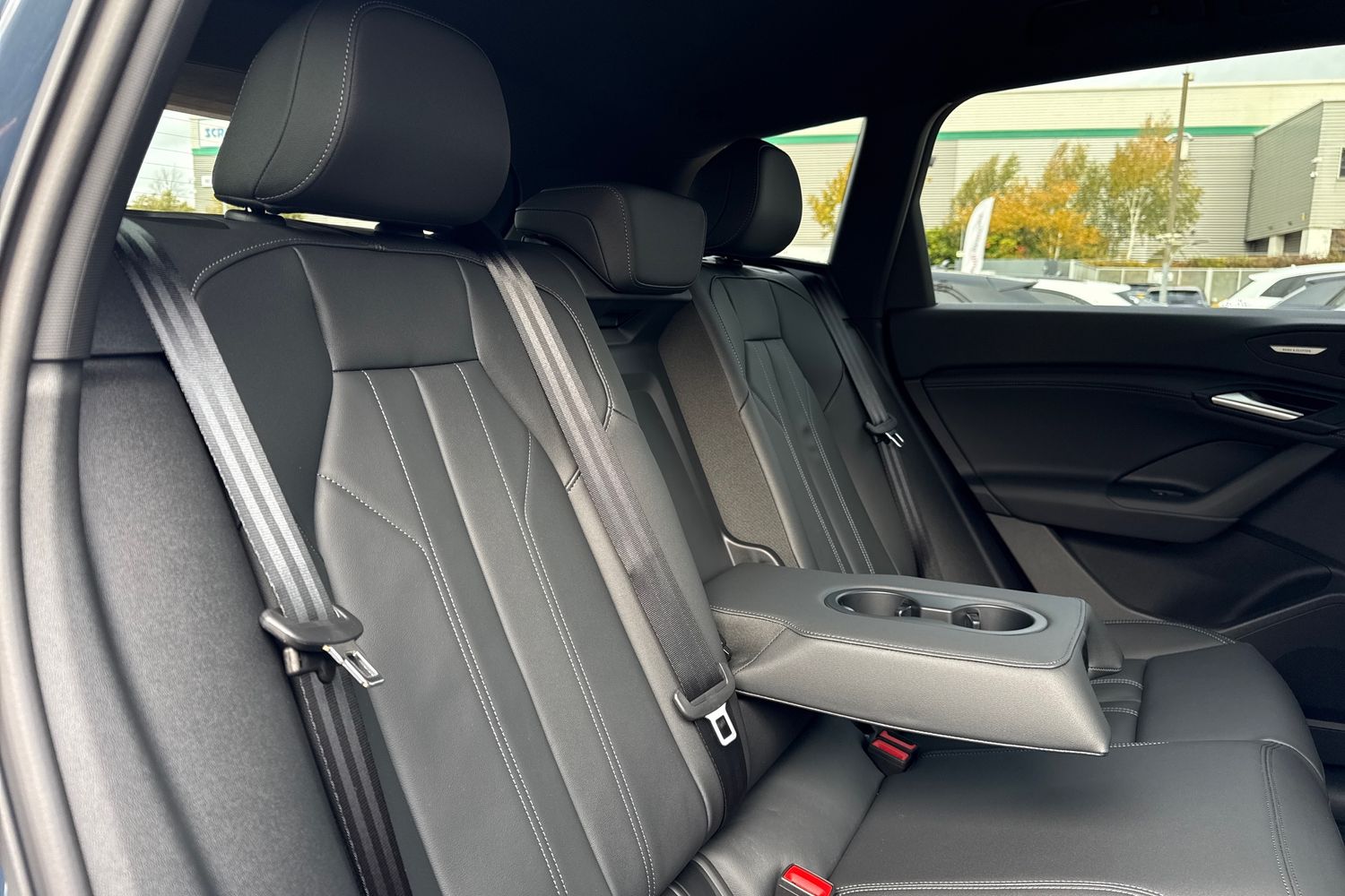 Used Audi Q6 e-tron 2025 for sale - 76654356: Photo 44