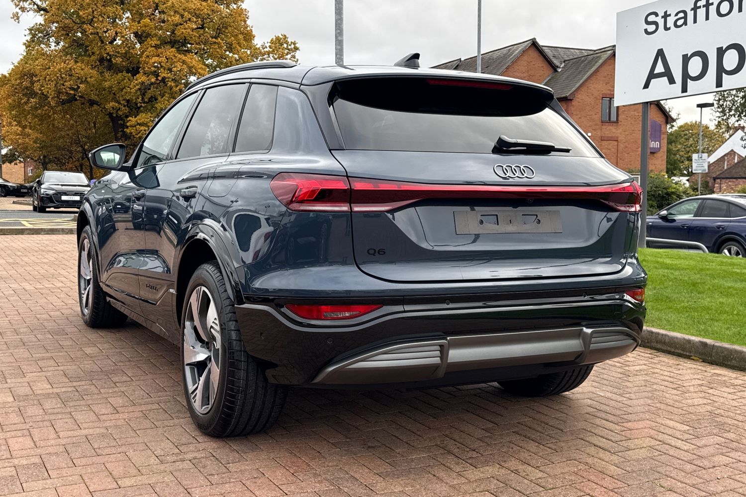 Used Audi Q6 e-tron 2025 for sale - 76654356: Photo 7