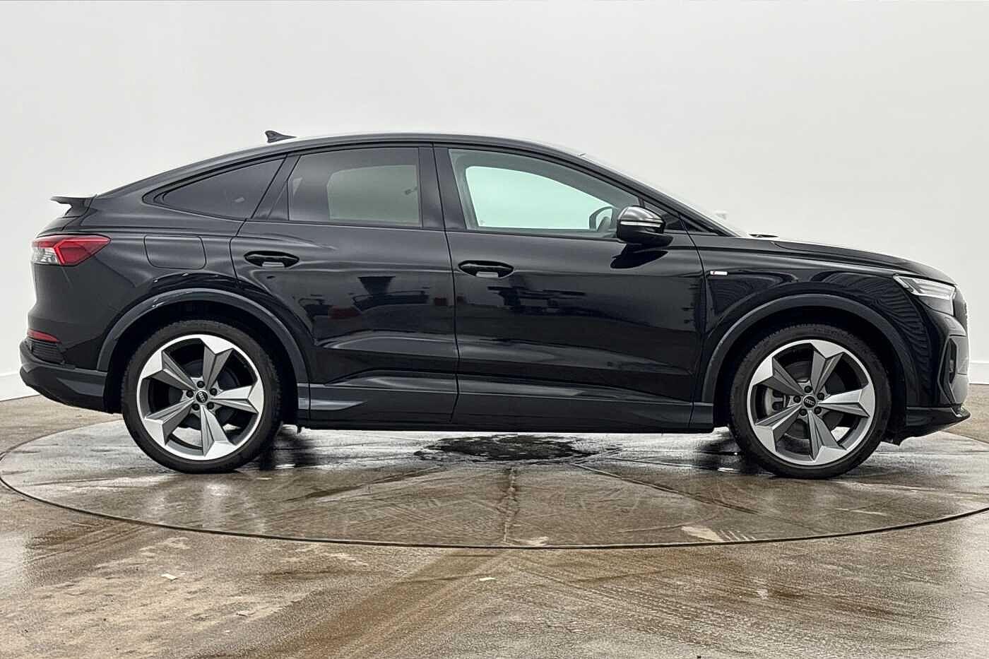 Used Audi Q4 e-tron 2025 for sale - 77849335: Photo 4