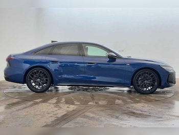 Used Audi A6 Saloon 2025 for sale - 76520100: Photo