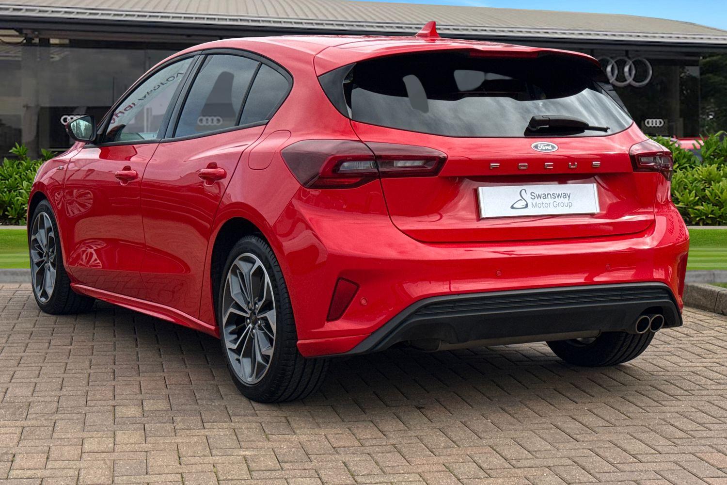 Used Ford Focus 2024 for sale - 77742256: Photo 2