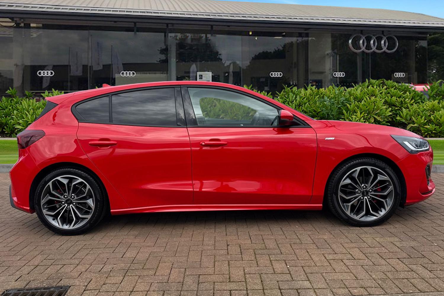 Used Ford Focus 2024 for sale - 77742256: Photo 3