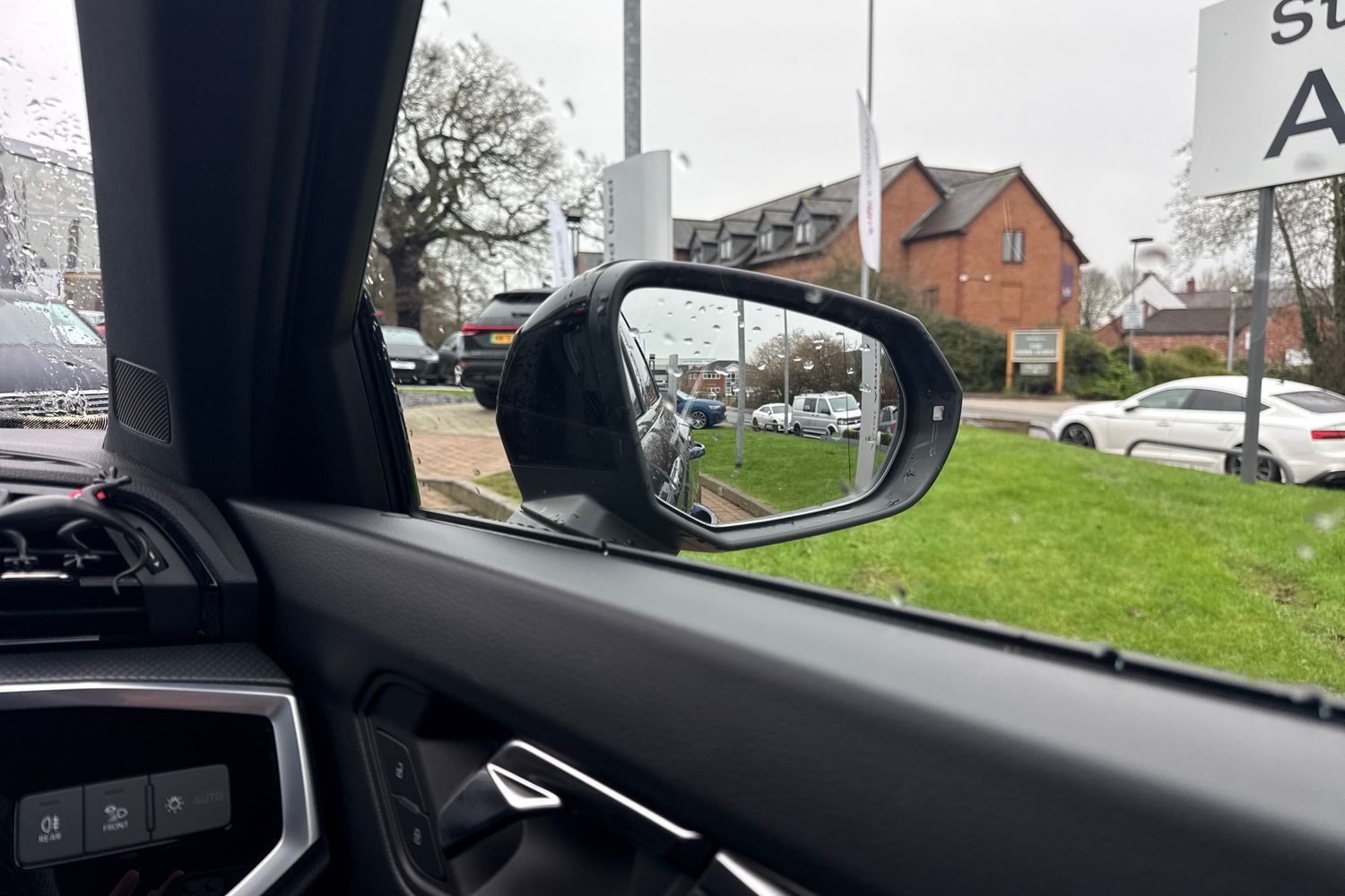 Used Audi Q3 2022 for sale - 76985408: Photo 21