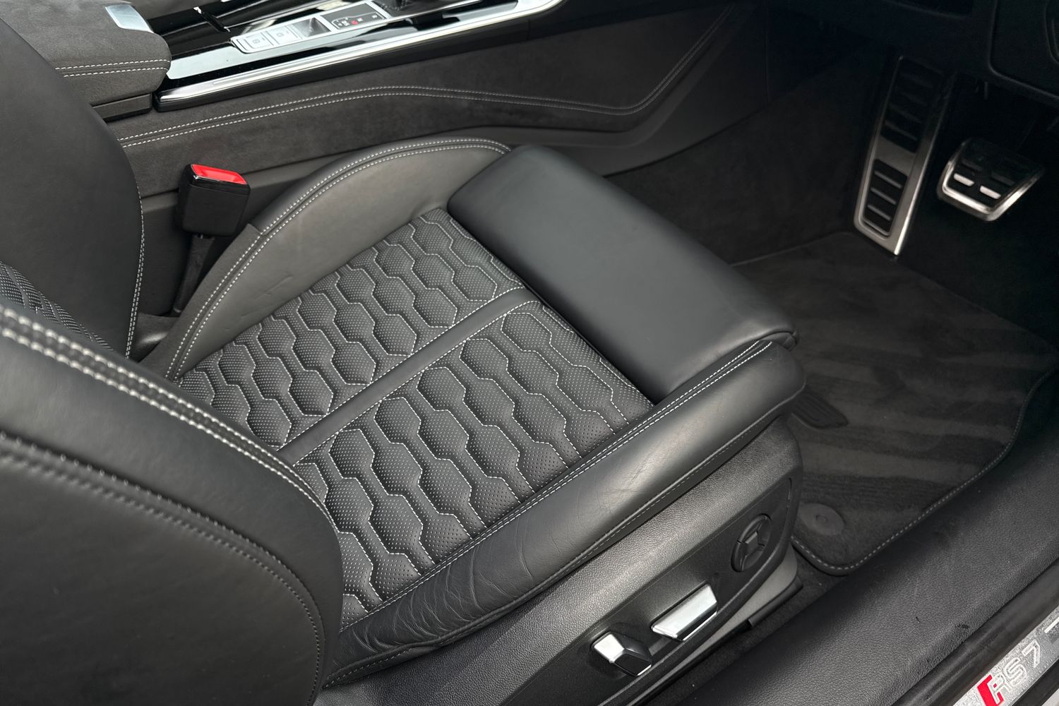 Used Audi RS7 2024 for sale - 77340887: Photo 44