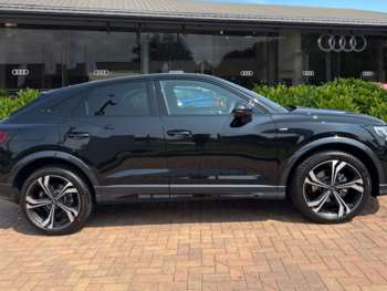 Used Audi Q3 2025 for sale - 74931982: Photo