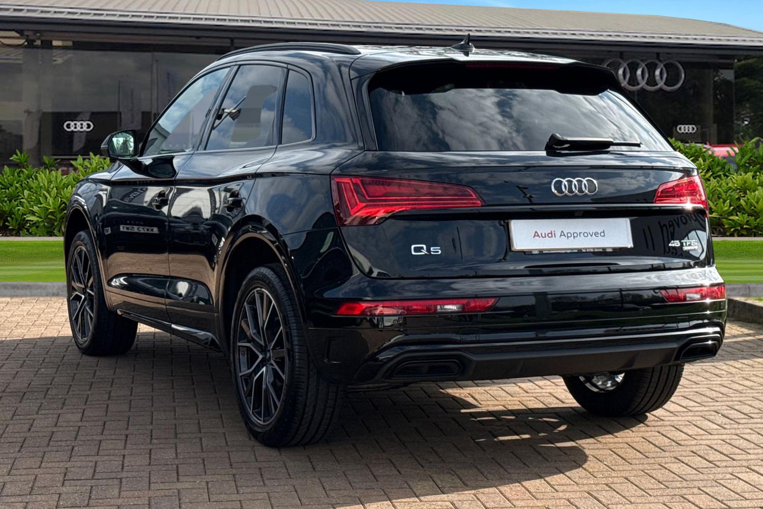 Used Audi Q5 2023 for sale - 77764513: Photo 2