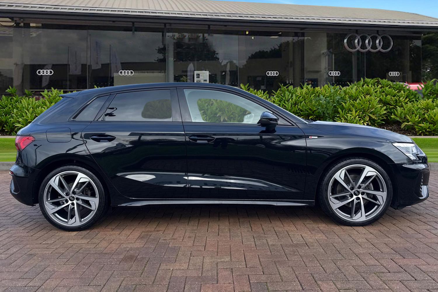 Used Audi A3 2023 for sale - 77493941: Photo 3