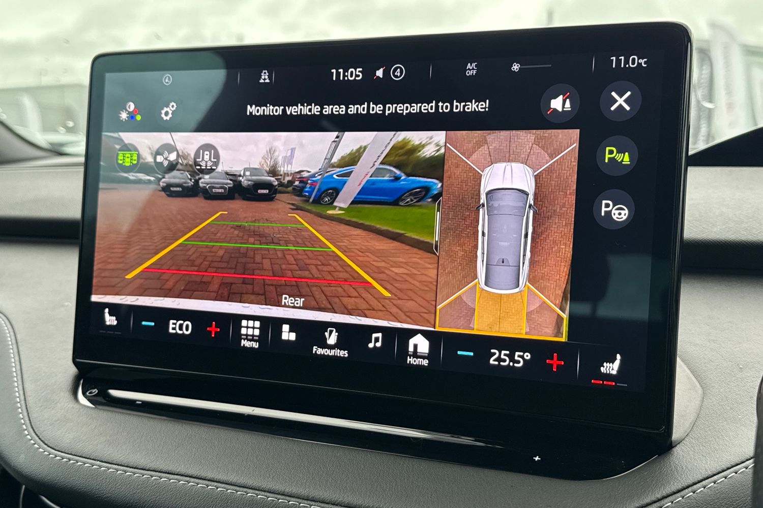 Used Skoda Enyaq 2023 for sale - 76654245: Photo 44