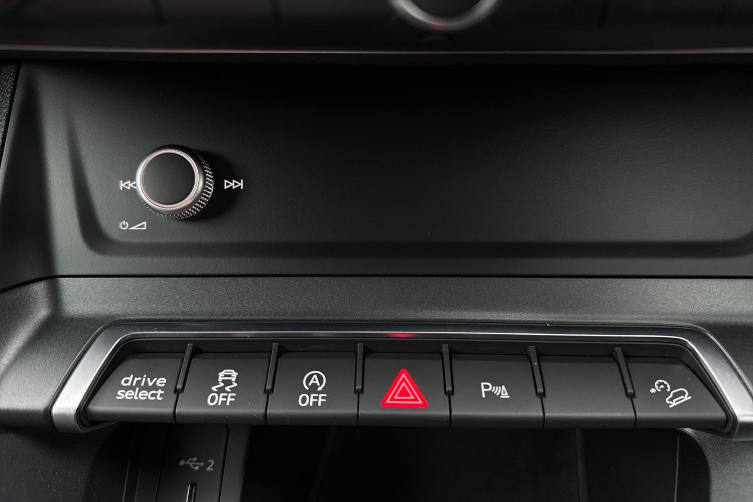 Used Audi Q3 2023 for sale - 77421600: Photo 59