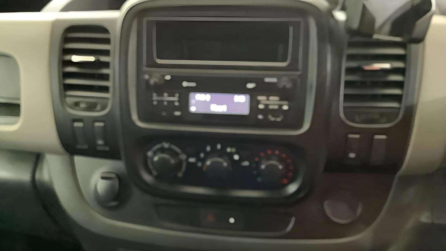 Used Renault Trafic 2016 for sale - 78070340: Photo 11