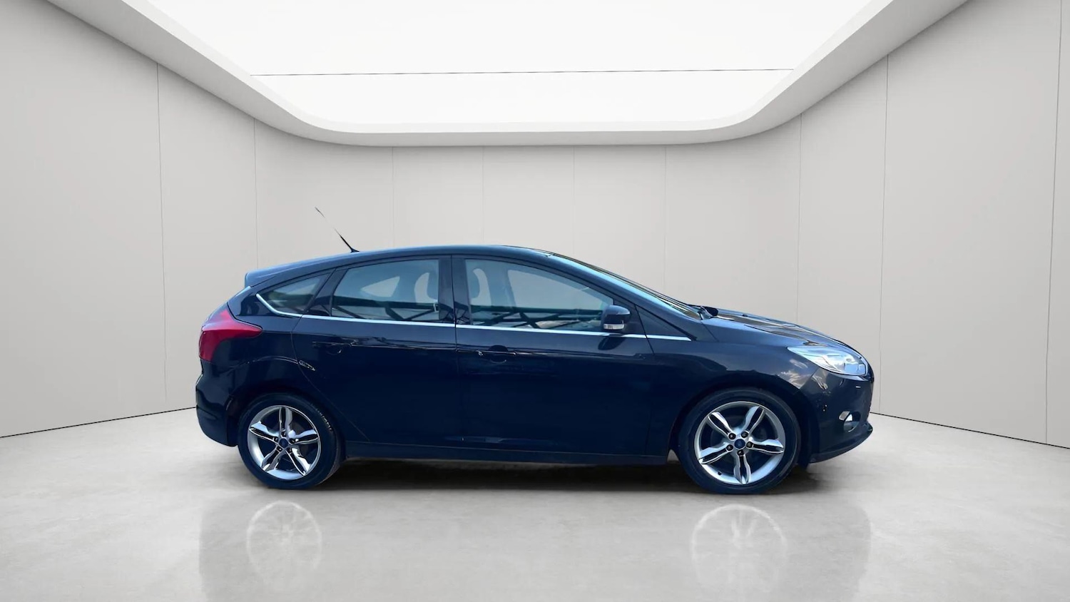Used Ford Focus 2014 for sale - 78171146: Photo 3