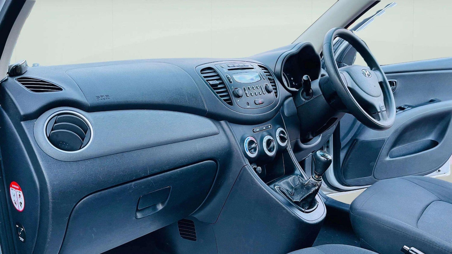 Used Hyundai i10 2010 for sale - 78086402: Photo 10