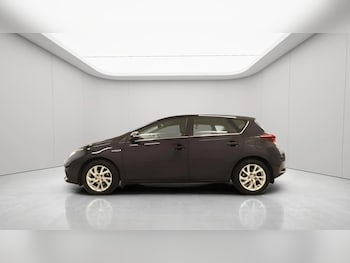 Used Toyota Auris 2018 for sale - 79201444: Photo