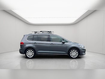 Used Volkswagen Touran 2019 for sale - 78911620: Photo