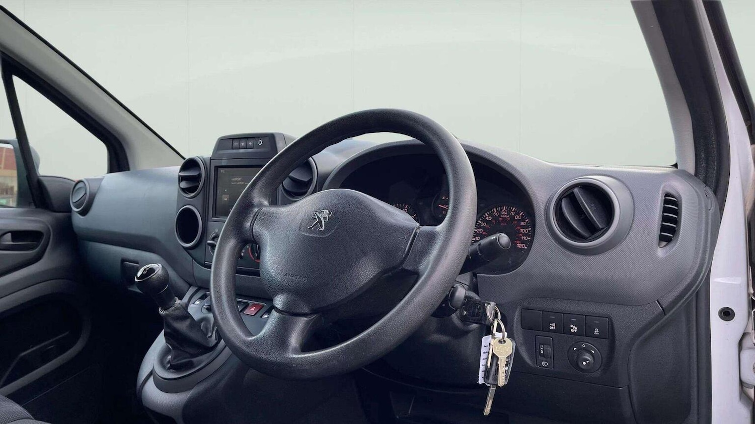 Used Peugeot Partner 2017 for sale - 78070500: Photo 18