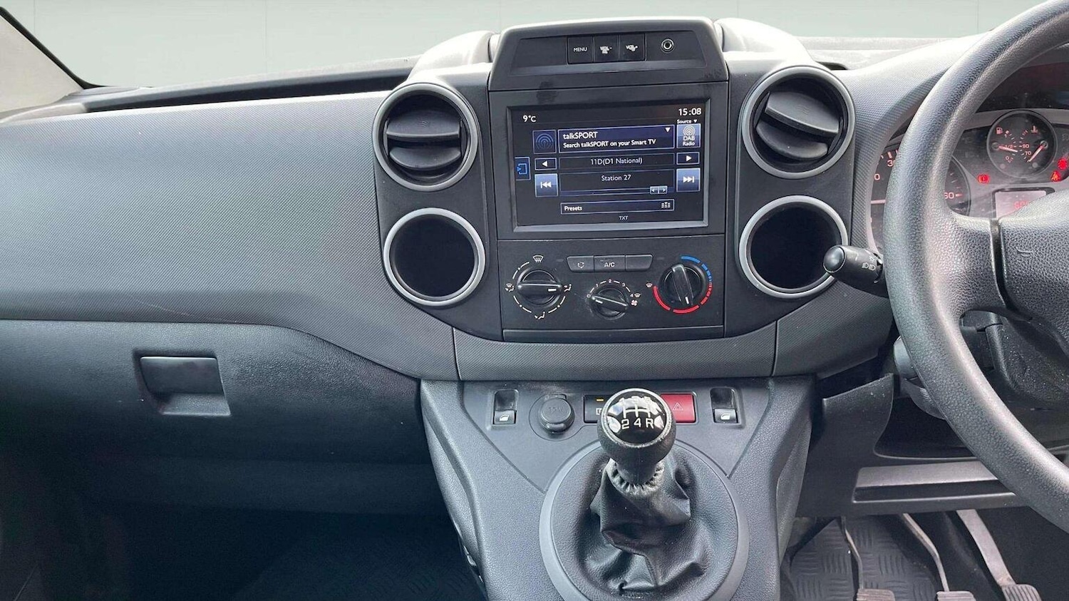 Used Peugeot Partner 2017 for sale - 78070500: Photo 35