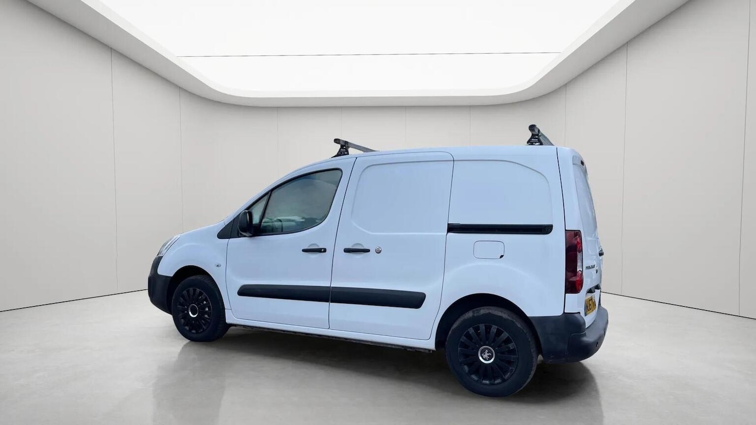 Used Peugeot Partner 2017 for sale - 78070500: Photo 7