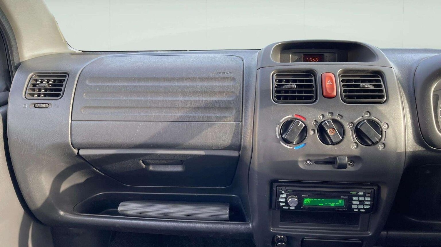 Used Suzuki Wagon R 2004 for sale - 78070318: Photo 12