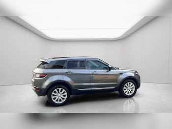 Used Land Rover Range Rover Evoque 2016 for sale - 78070511: Photo