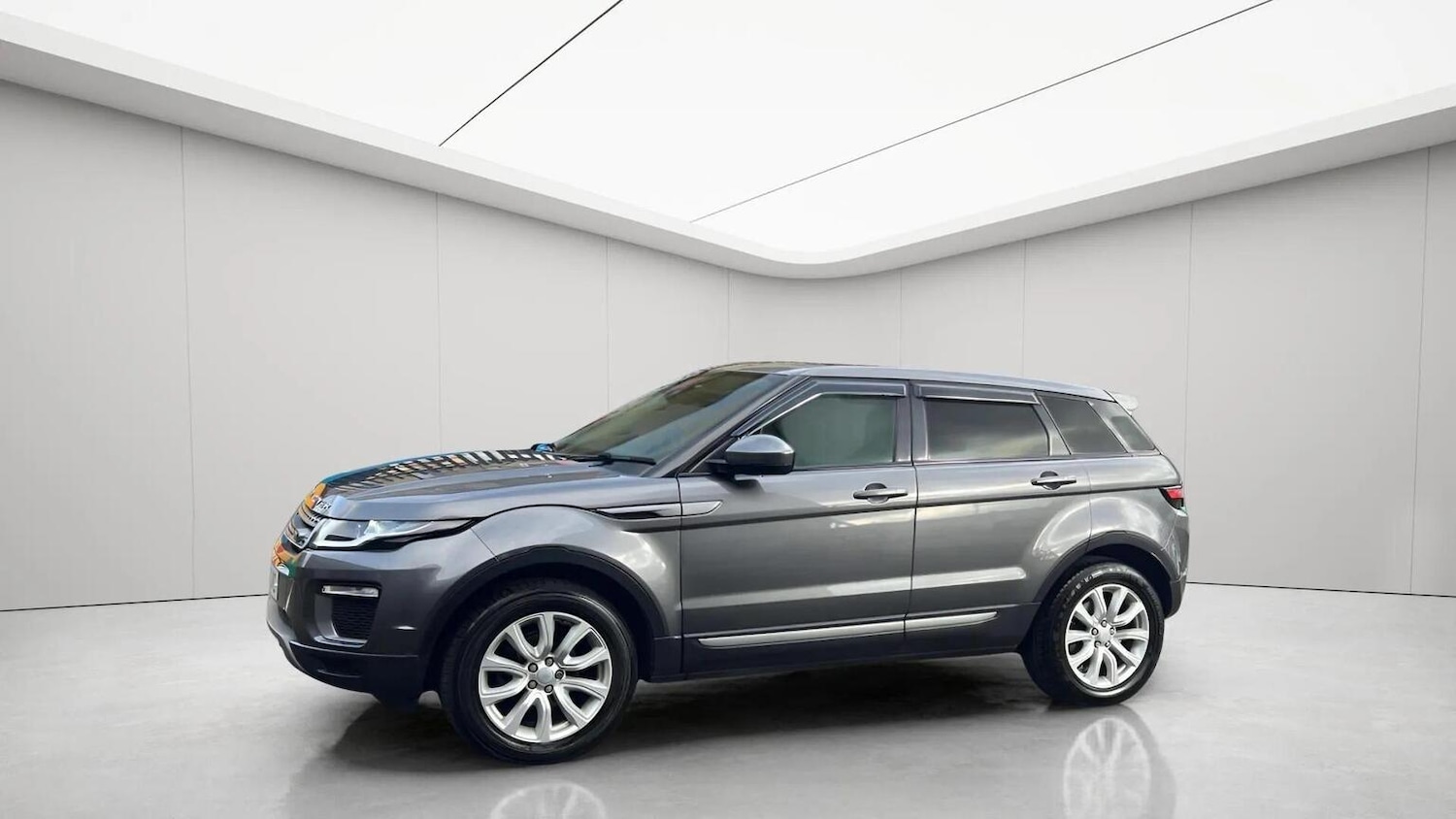 Used Land Rover Range Rover Evoque 2016 for sale - 78070511: Photo 4
