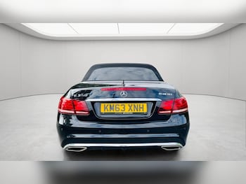 Used Mercedes-Benz E Class 2014 for sale - 78988760: Photo
