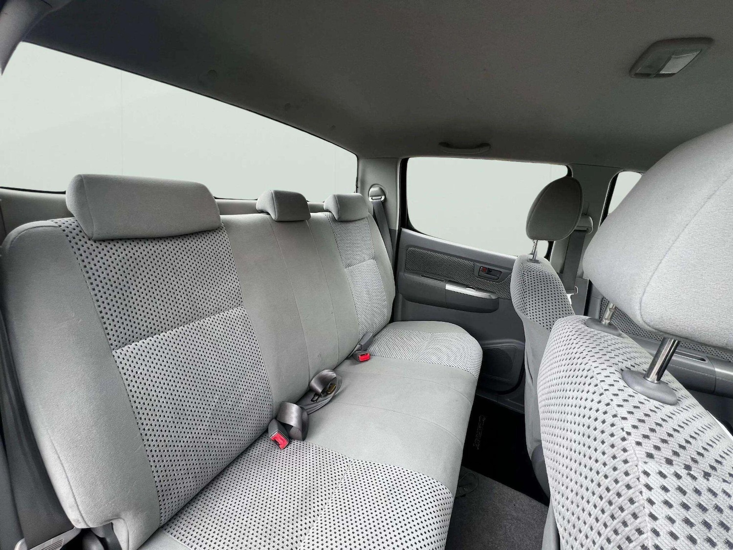 Used Toyota Hilux for sale - 78205217: Photo 14