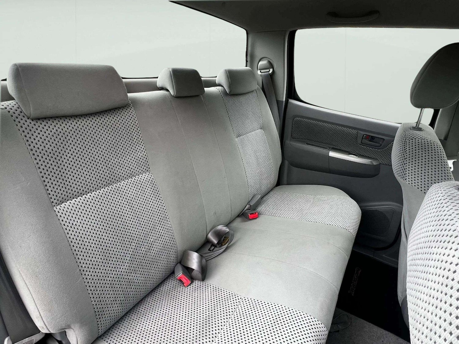 Used Toyota Hilux for sale - 78205217: Photo 15