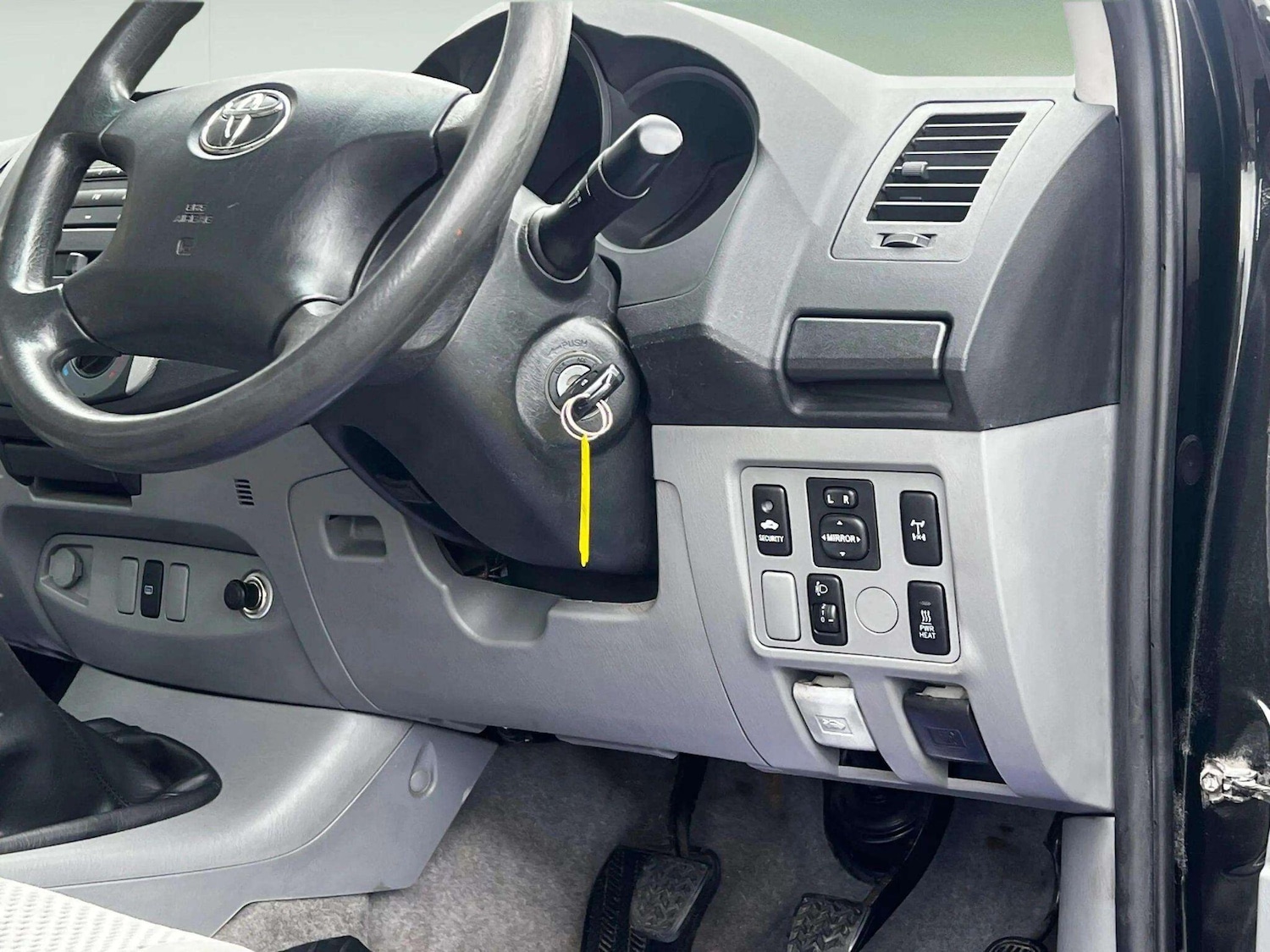 Used Toyota Hilux for sale - 78205217: Photo 35