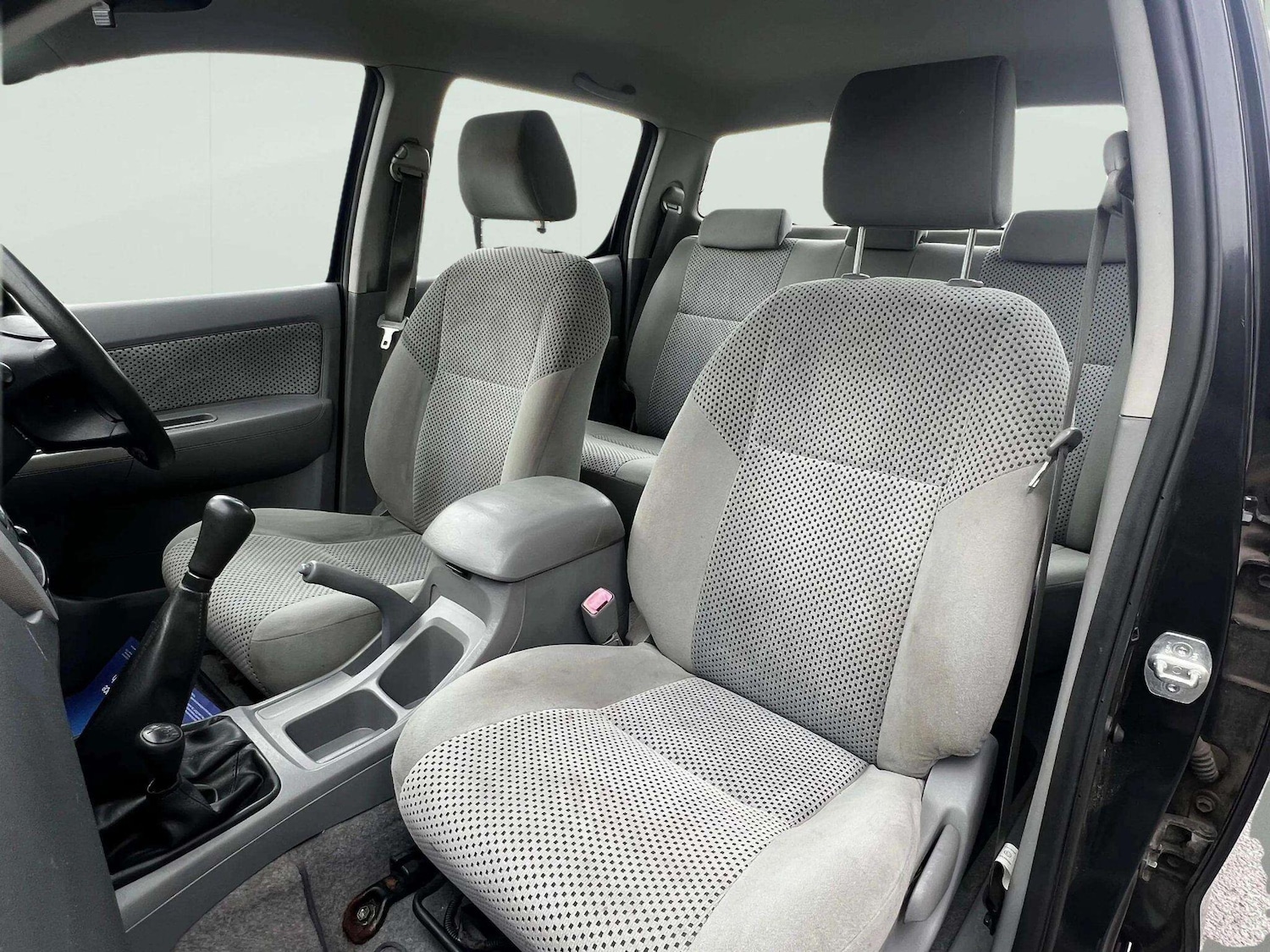 Used Toyota Hilux for sale - 78205217: Photo 6