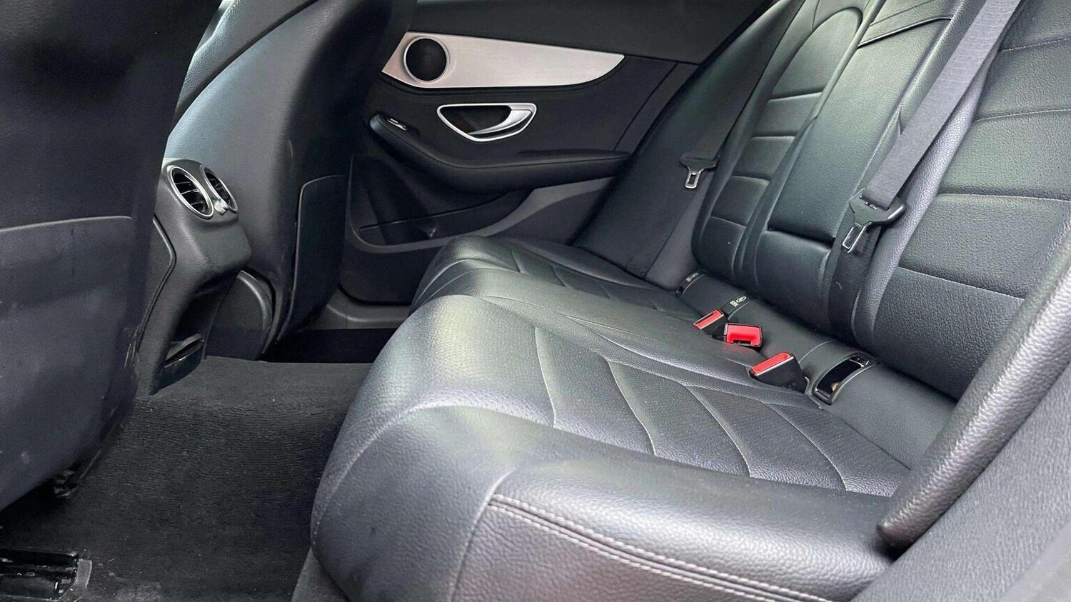 Used Mercedes-Benz C Class 2014 for sale - 78070532: Photo 23