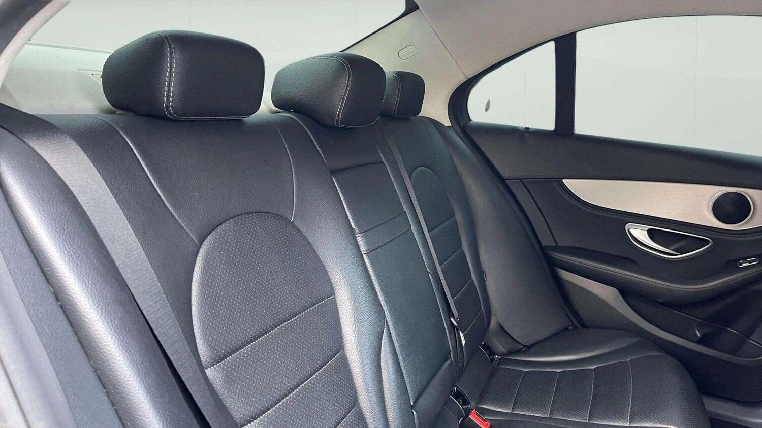 Used Mercedes-Benz C Class 2014 for sale - 78070532: Photo 24