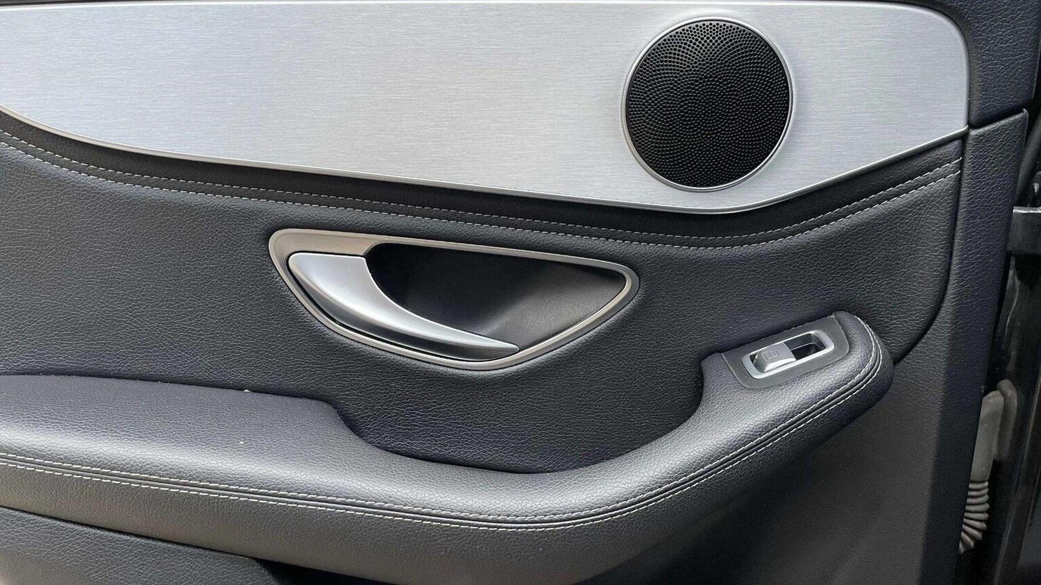 Used Mercedes-Benz C Class 2014 for sale - 78070532: Photo 33